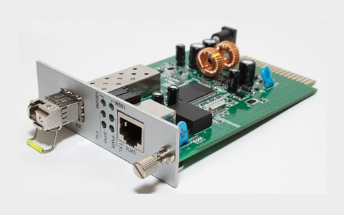 二極管在逆變器中的應(yīng)用